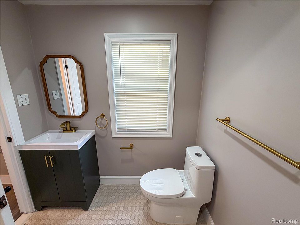 17216 Appoline St, photo 16