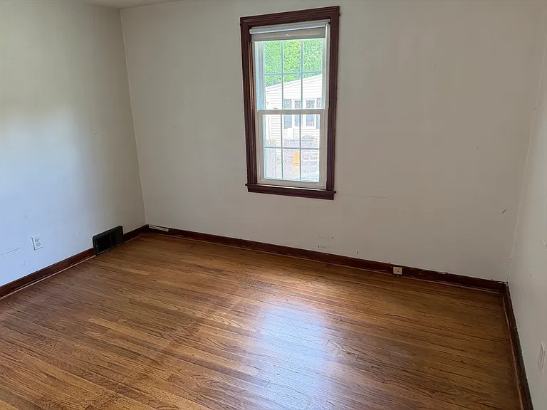 94 Bayne St #94 — Photo 6