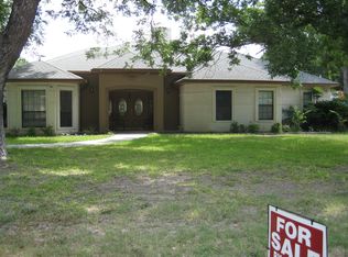 110 Rose Ave, Del Rio, TX 78840