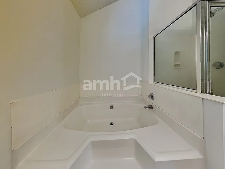 214 Long Creek Pkwy — Photo 10