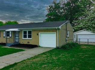11214 Deering Rd, Louisville, KY 40272