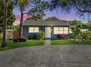 1308 60th St S, Gulfport, FL 33707