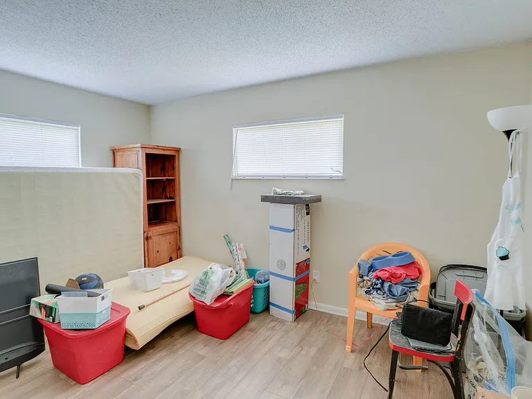 3086 Bluebrook Dr — Photo 15