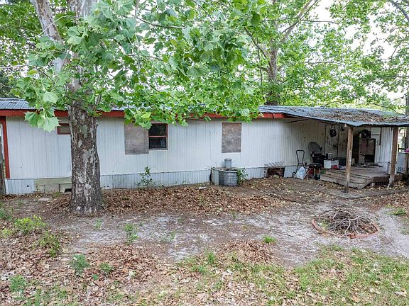3rd image of 476 Nantuckett Pl SW