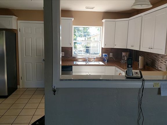 3rd image of 1710 Buck St