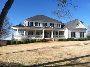 1000 Campbell Rd, Pelzer, SC 29669