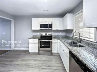 1186 Belle Ave, Lakewood, OH