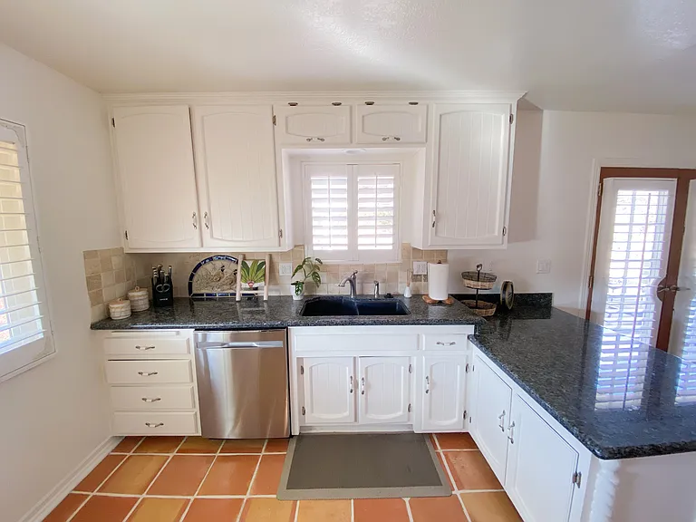 6817 Warren Vista Ave — Photo 7