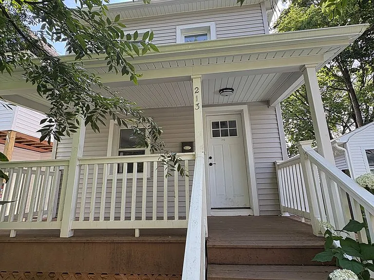 213 Dewitt Ave — Photo 1