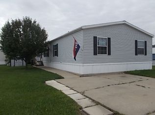3311 Diana Ave, Park City, IL 60085