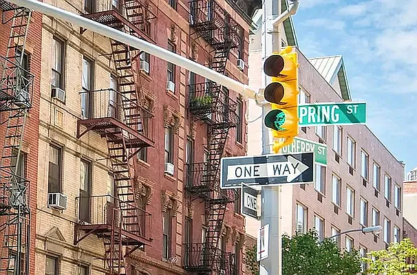 Rented by REAL New York | media 14