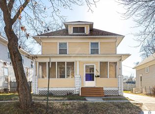 2839 R St, Lincoln, NE 68503