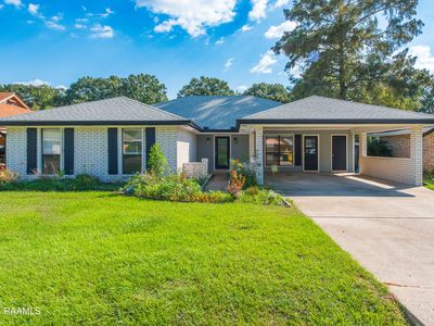 305 Triple Crown Cir, Carencro, LA, 70520