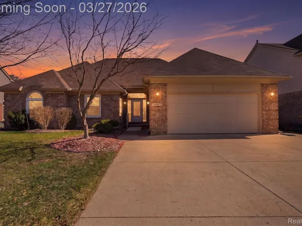 6450 Gallery Dr, Canton, MI 48187