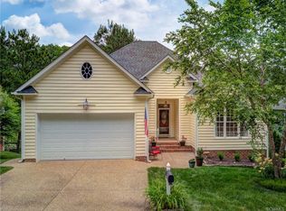 9430 Charter Lake Dr, Mechanicsville, VA 23116