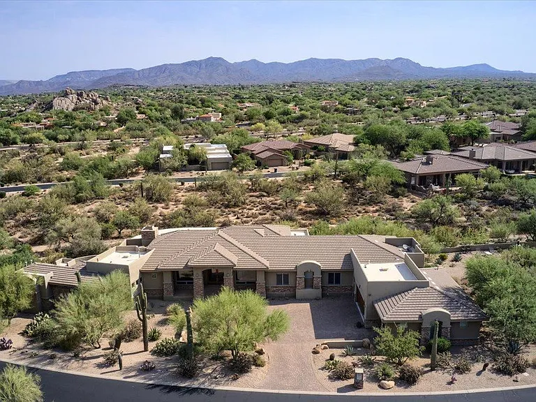 7610 E Soaring Eagle Way — Photo 2