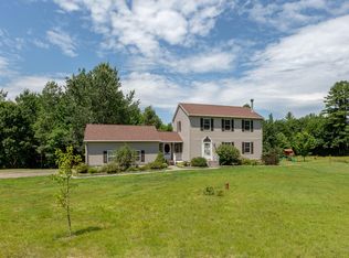 525 Foster Rd, Auburn, ME 04210