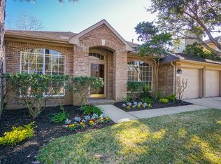 6714 Flowermound Dr, Sugar Land, TX 77479
