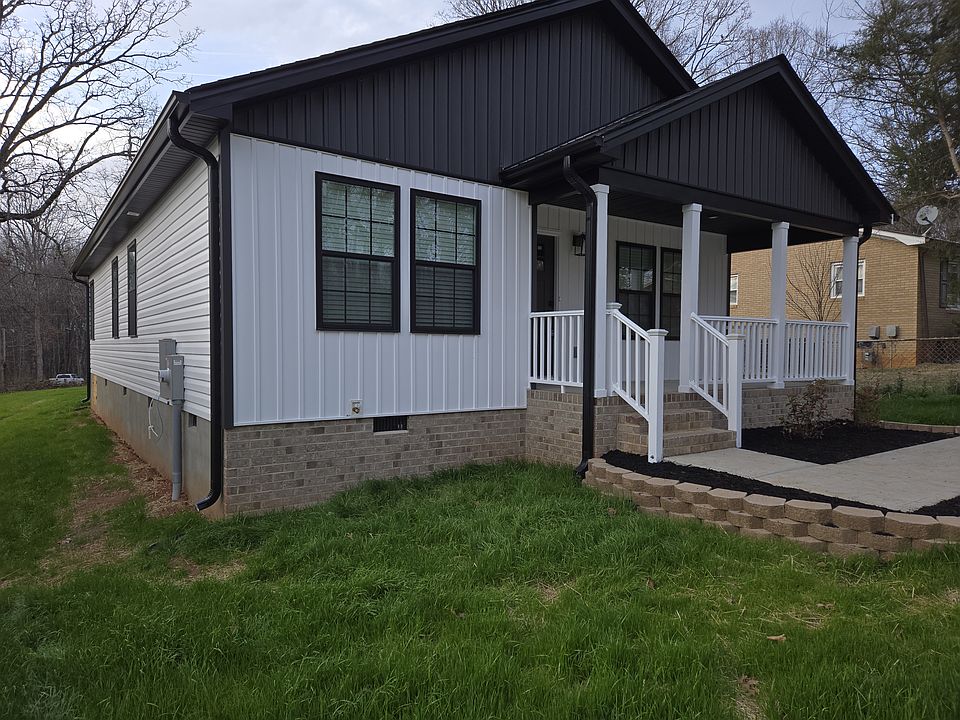 1st image of 466 Urban Dr NW