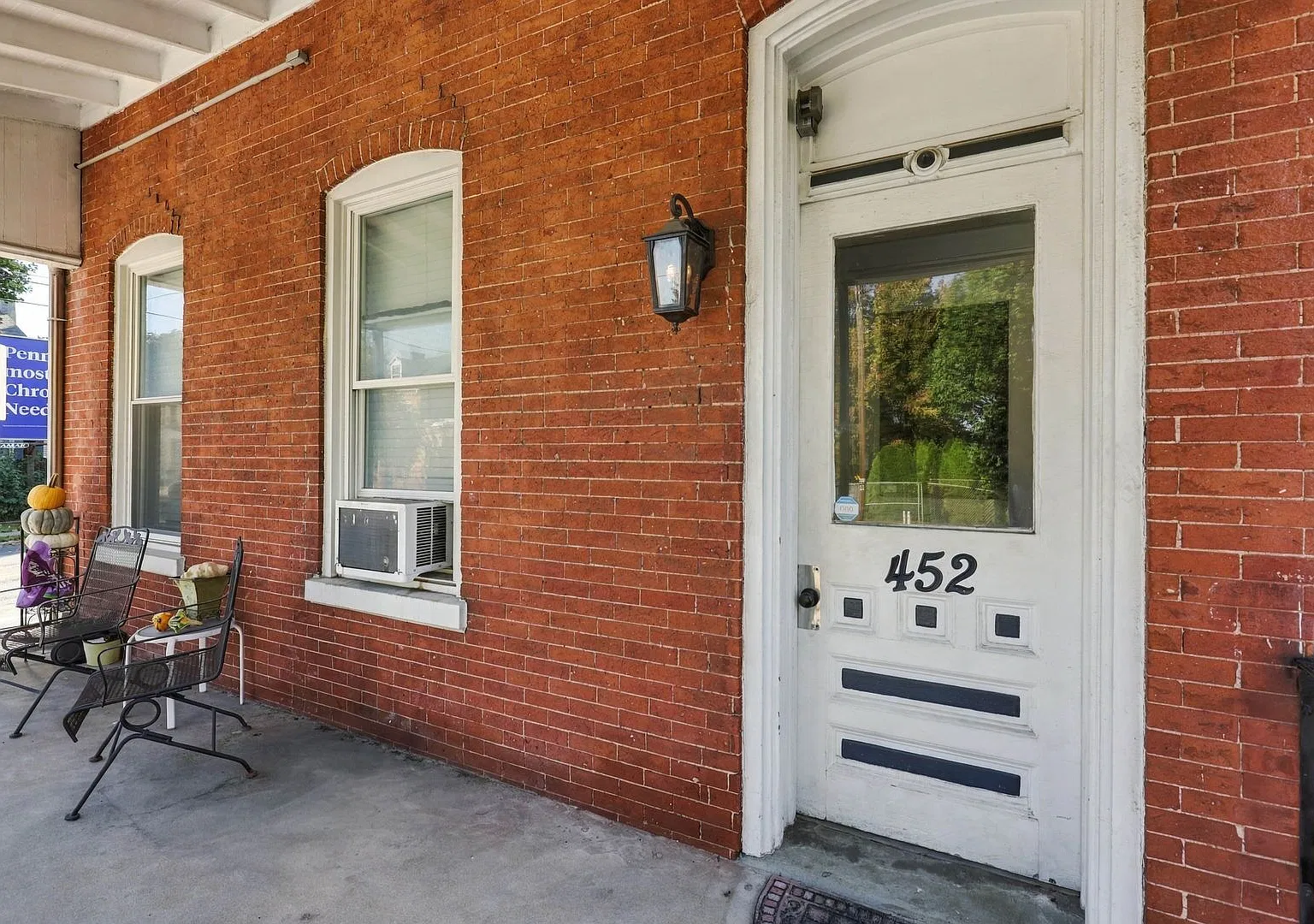 146 N Ann-452 E Chestnut St — Photo 2