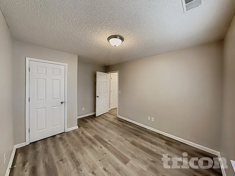 61 Bluebead Ct — Photo 14