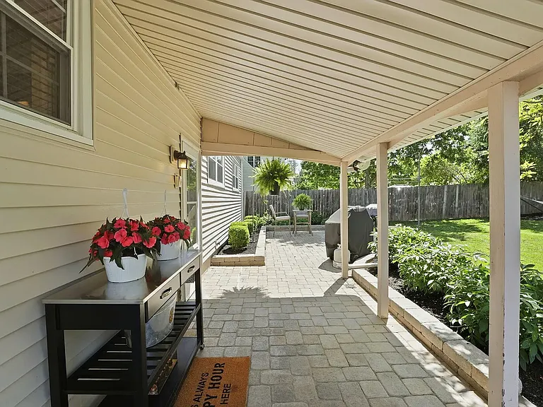 2257 Fishinger Rd — Photo 44