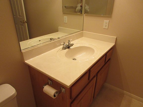 Guest Bath 2_04052014