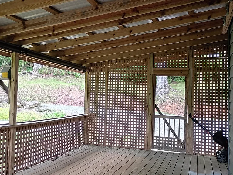 24 Dogwood Ln — Photo 8