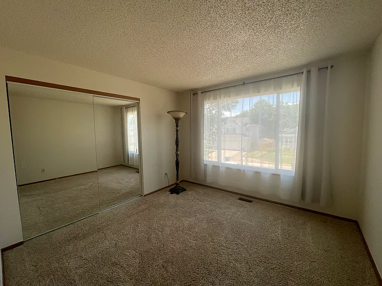 5618 S Swadley Ct — Photo 12