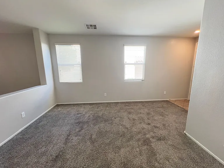 6214 W Haleh Ave — Photo 4