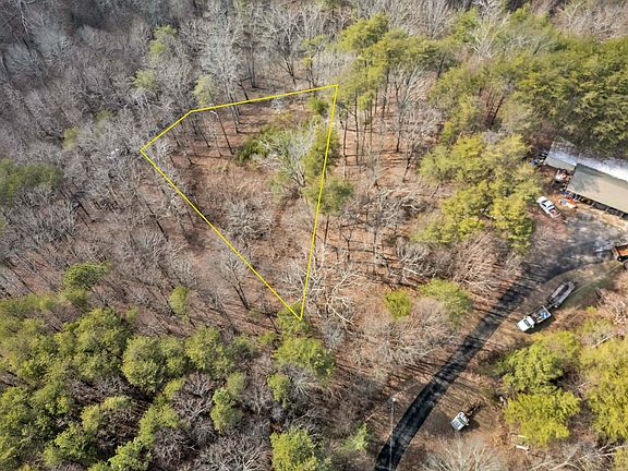 2nd image of 190 Fire Tower Rd