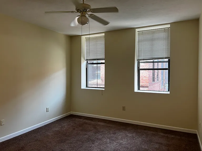 Jaques Pilling Place Lofts — Photo 1