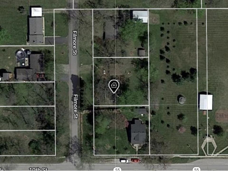 2nd image of 23225 Fillmore St