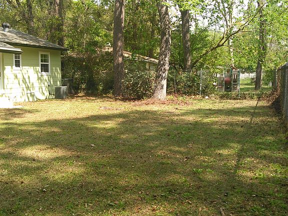 4th image of 501 Lynndale St
