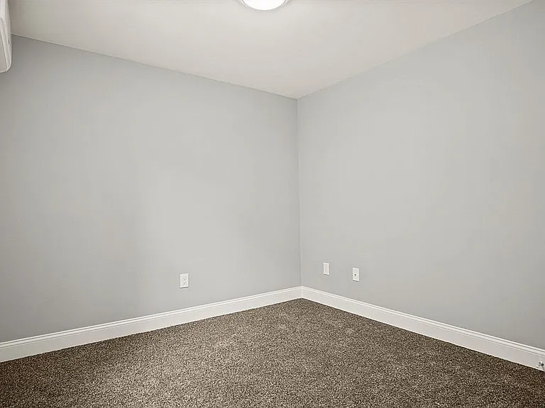 58 Chestnut St #1 — Photo 15