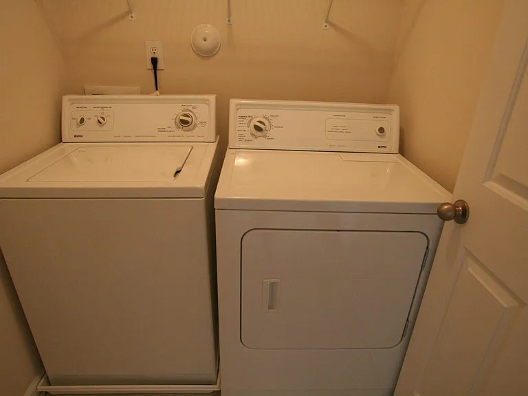 5324 Shaker Heights Ln — Photo 17