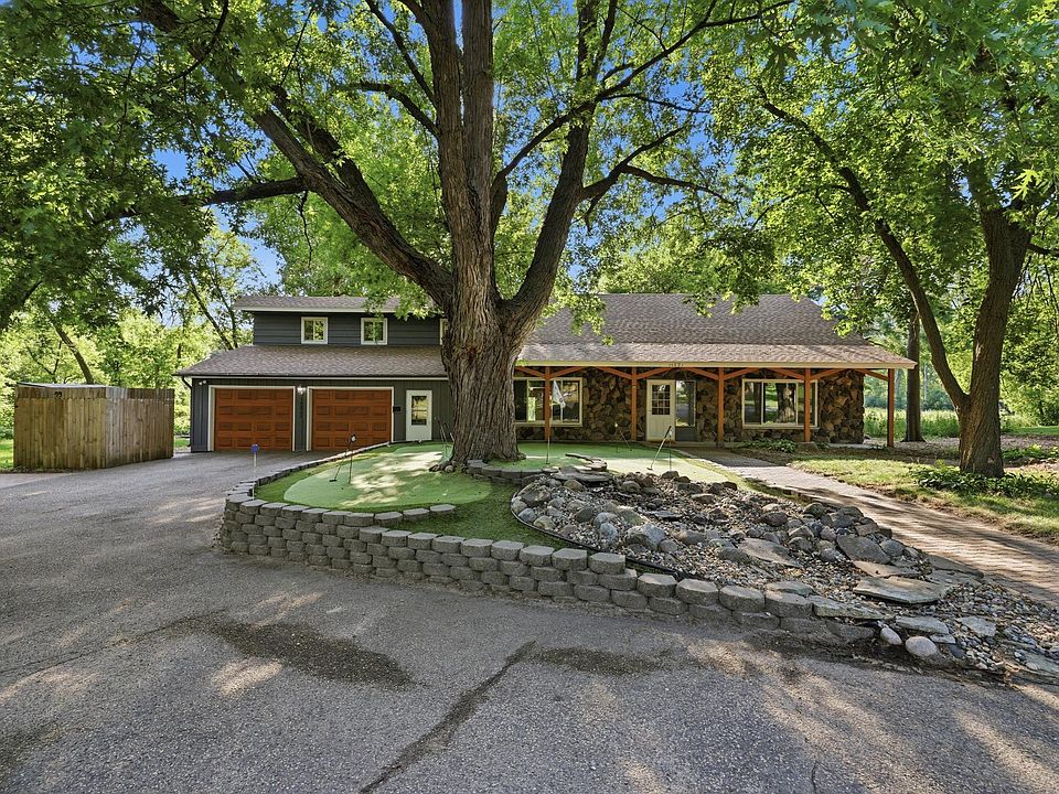 1st image of 14823 Walker Pl