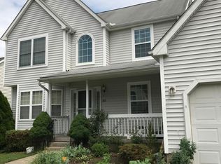 60 Eagle Holw, Middletown, CT 06457