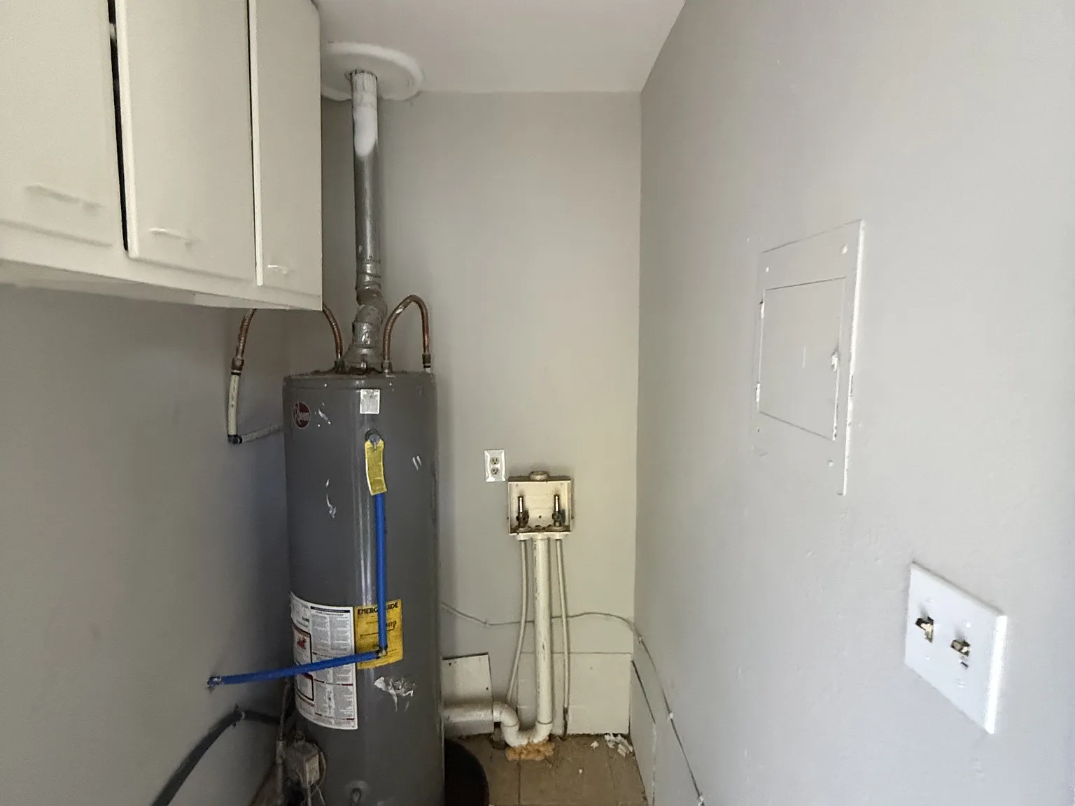 213 Johns Road - 1 — Photo 3