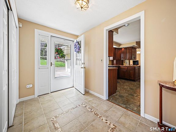 3rd image of 15 Wilton Road