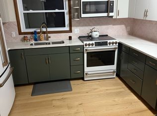 7225 Meadow Ln, Lexington, MI 48450