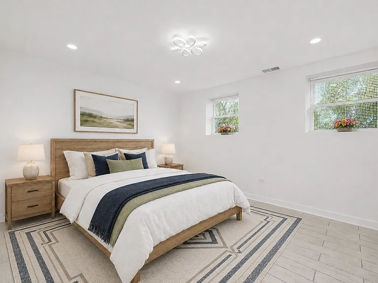 2203 W Giddings St #G — Photo 25