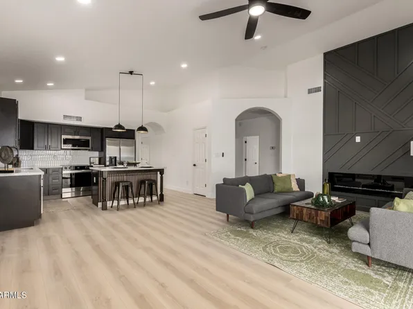 786 S CATALINA Street, Gilbert, AZ 85233