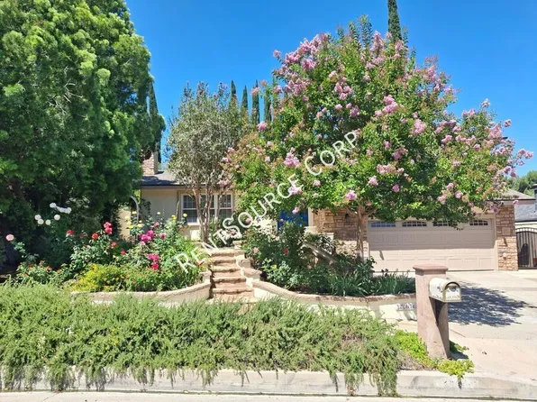 26421 Torreypines Dr, Santa Clarita, CA 91321
