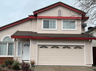 509 Shagbark St, Windsor, CA