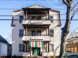 97 Holly St APT 2R, Indian Orchard, MA 01151