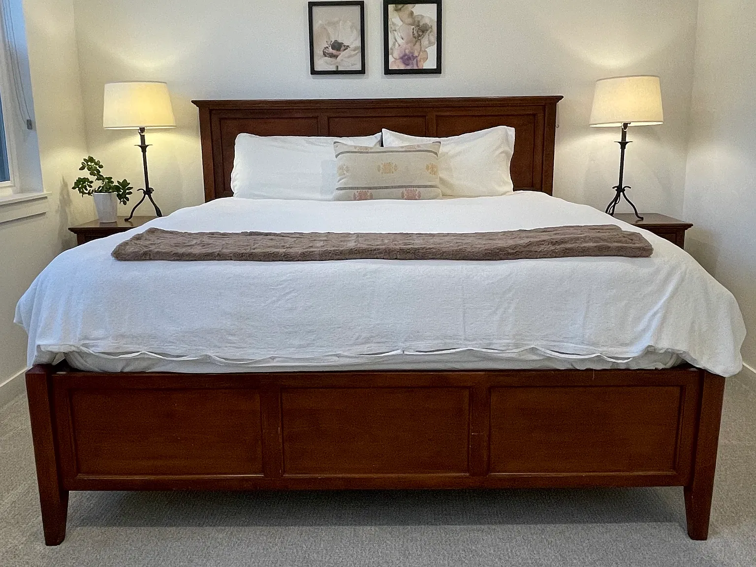 4 bed, 2800 sqft, $1,350 — Photo 1
