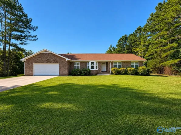 514 Curry Chapel Rd, Somerville, AL 35670