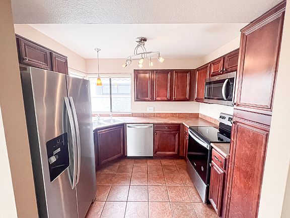 5th image of 10115 E Mountain View Rd Unit 2086