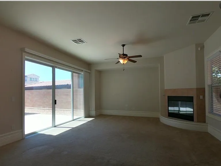 496 Via Palermo Dr — Photo 32